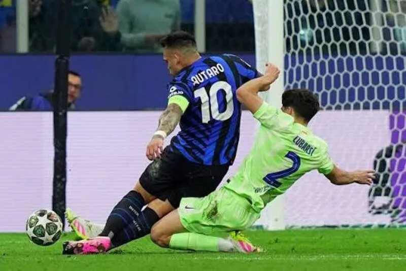 Top ghi bàn Serie A thường không có số bàn quá bùng nổ vì các đội bóng Ý phòng ngự kỷ luật và kiểm soát khoảng trống rất tốt.